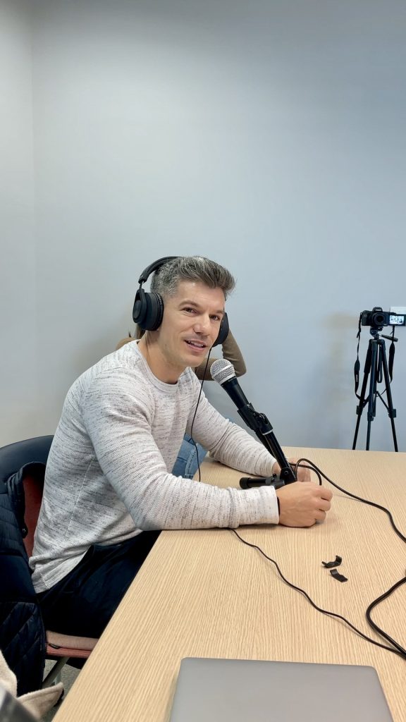Marcos González Ceñal en podcast